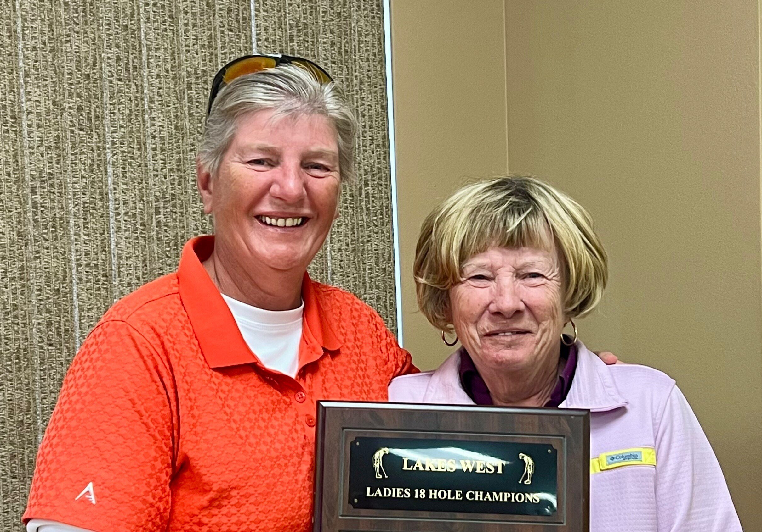 Paula Dorsett Club Champ 25 with Peggy Brown-1